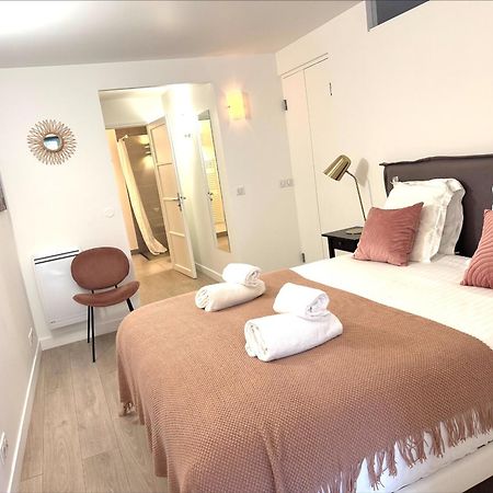 Appartements - Le Logis Versaillais แวร์ซาย ภายนอก รูปภาพ
