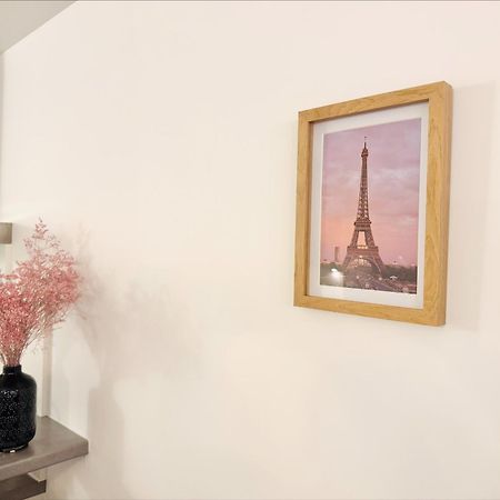 Appartements - Le Logis Versaillais แวร์ซาย ภายนอก รูปภาพ