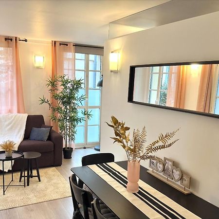 Appartements - Le Logis Versaillais แวร์ซาย ภายนอก รูปภาพ