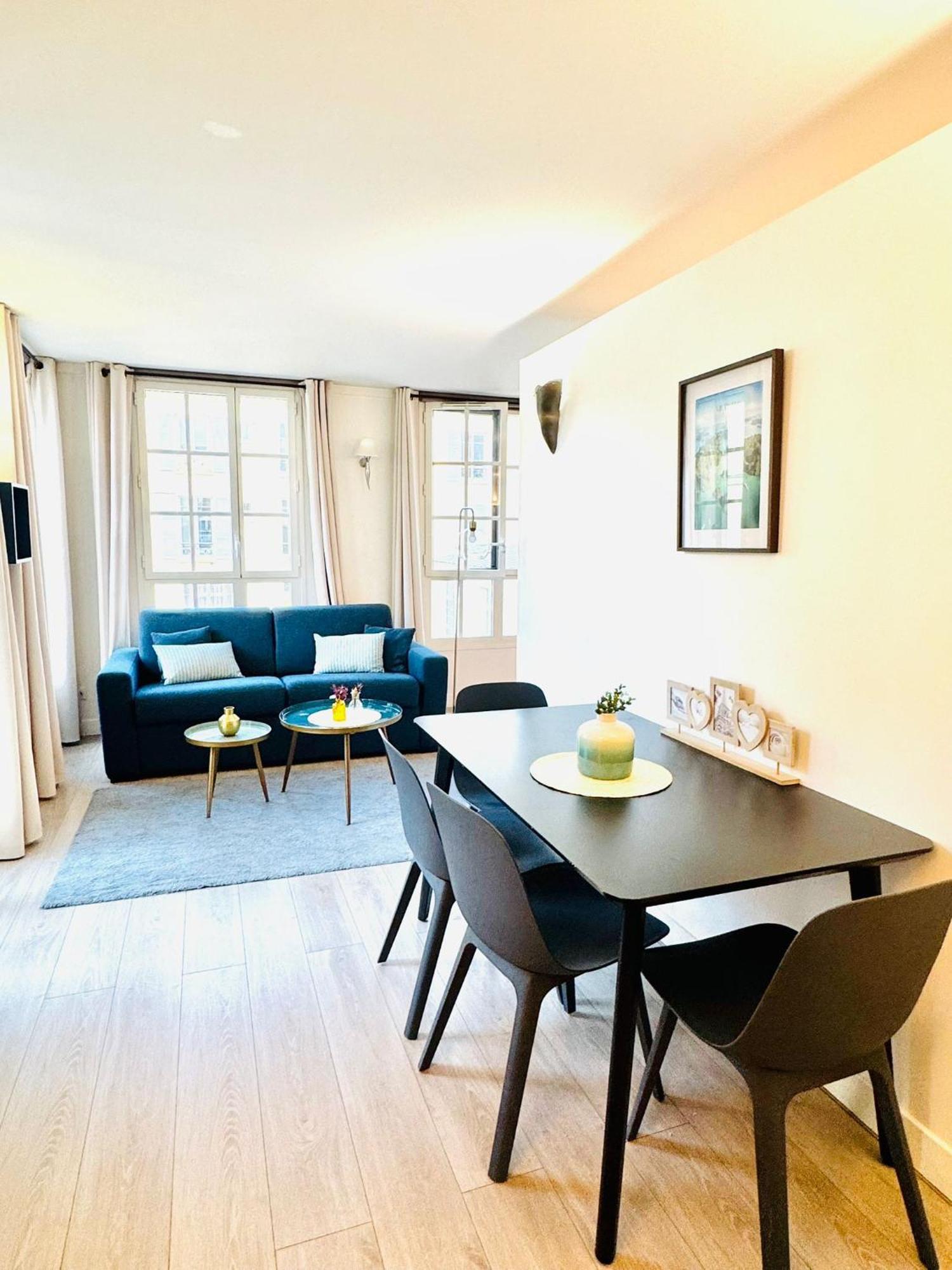 Appartements - Le Logis Versaillais แวร์ซาย ภายนอก รูปภาพ