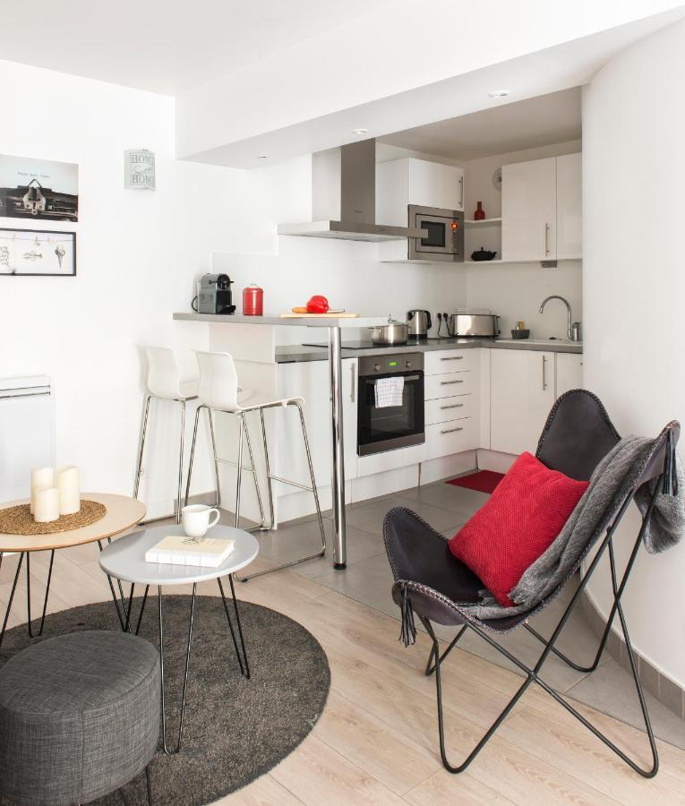 Appartements - Le Logis Versaillais แวร์ซาย ภายนอก รูปภาพ